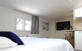 Maison Meire Studios